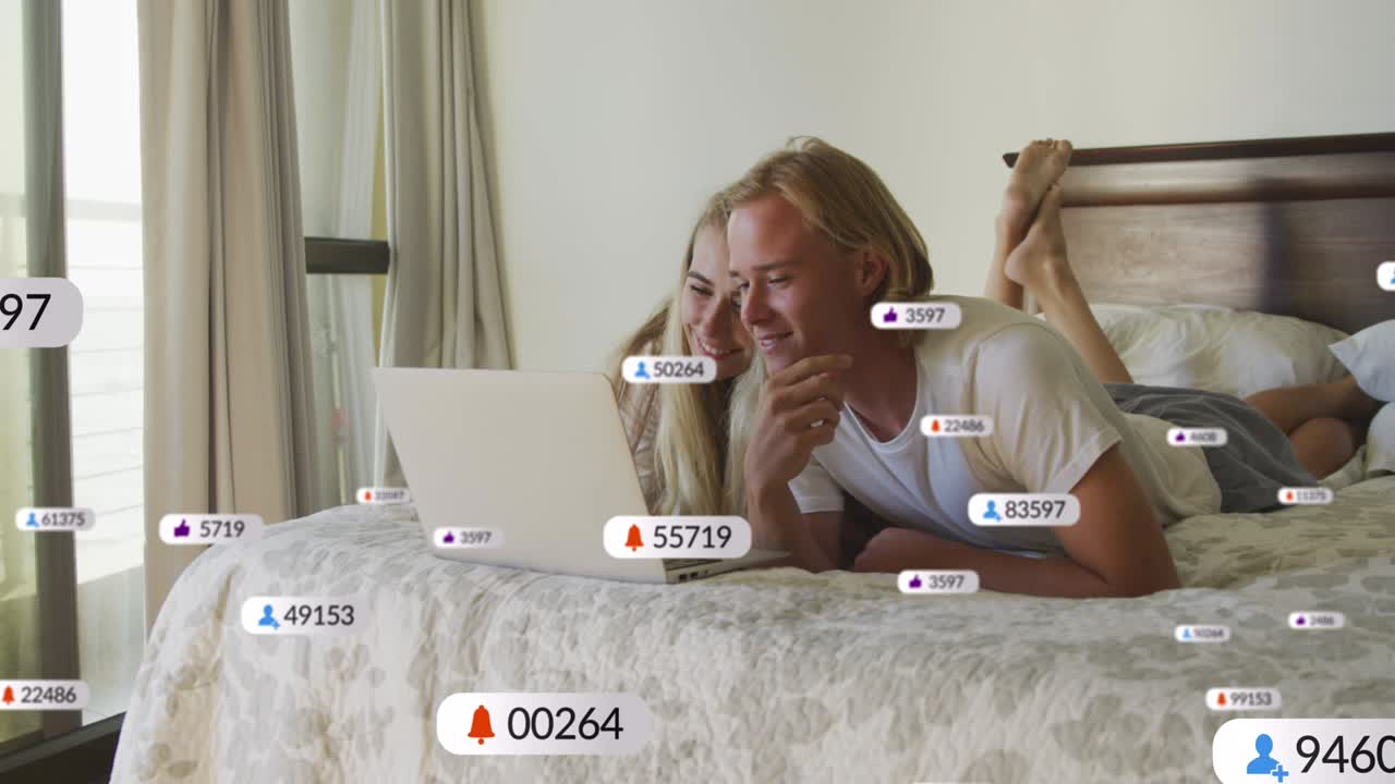 animación de la red de conexiones con iconos sobre hombre y mujer usando computadora portátil