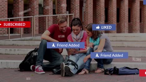 animación de números cambiantes e iconos de redes sociales en un grupo de amigos diversos que usan tablets