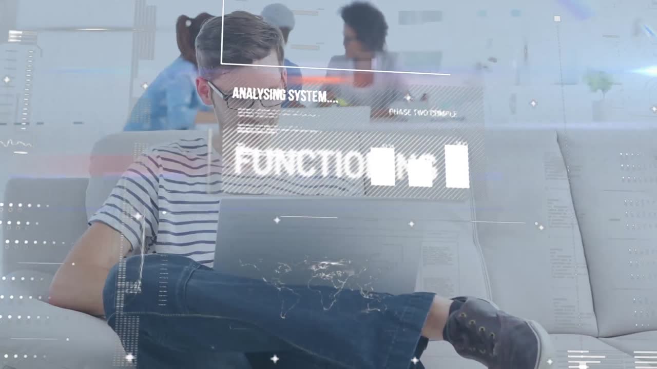 노트북에서 일하는 젊은 남자