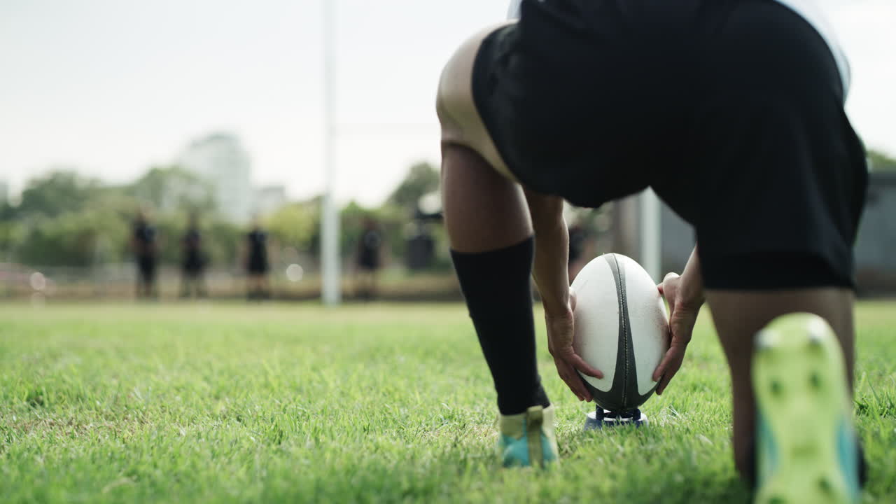 득점하기 위해 티를 치고