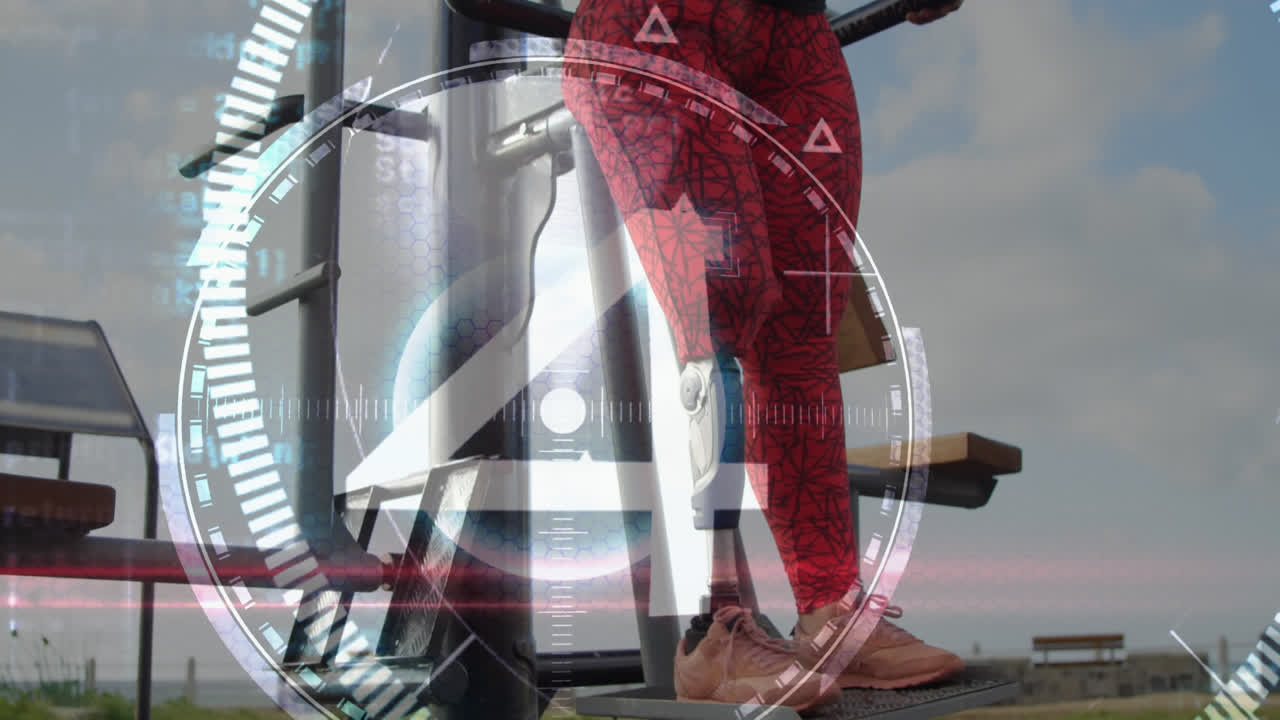 animación de escaneo de alcance sobre mujer con extremidad artificial haciendo ejercicio en la orilla del mar