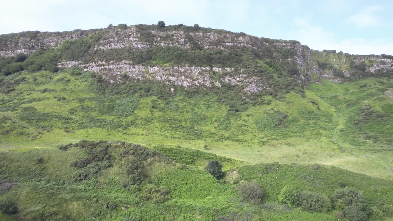 DJI Air 2S Northern Ireland, Antrim cliffs 4K, Irish Sea horizon, United Kingdom travel. 2025