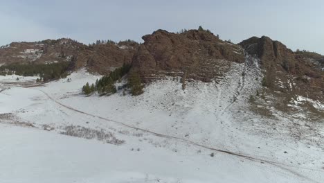 Winter-Mountain-Landscape