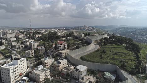 Luftaufnahmen-Der-Trennmauer-Zwischen-Israel-Und-Der-Palästinensischen-Behörde-In-Jerusalem