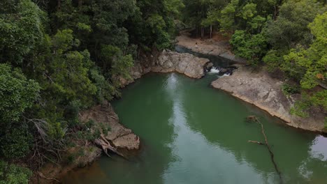 Süßwasser-In-Currumbin-Valley-Rockpools-An-Der-Gold-Coast,-Queensland,-Australien