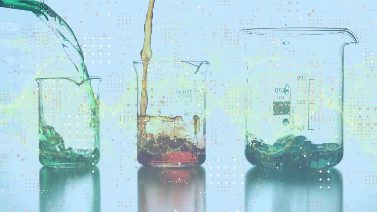 컵에 있는 다채로운 액체 위의 스의 애니메이션