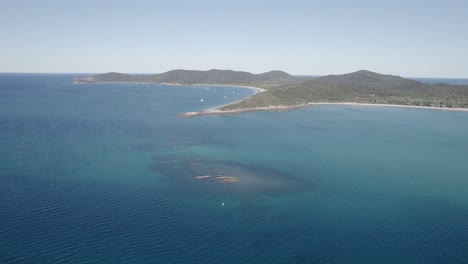 A-View-Of-The-Passage-Rock-Reef-Near-Putney-Beach-On-Great-Keppel-Island-In-The-Capricorn-Coast,-Queensland,-Australia