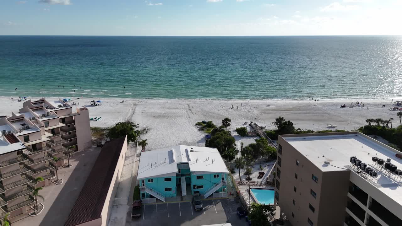Playa Siesta Key y las relucientes aguas turquesas del Golfo en verano, Sarasota, Florida