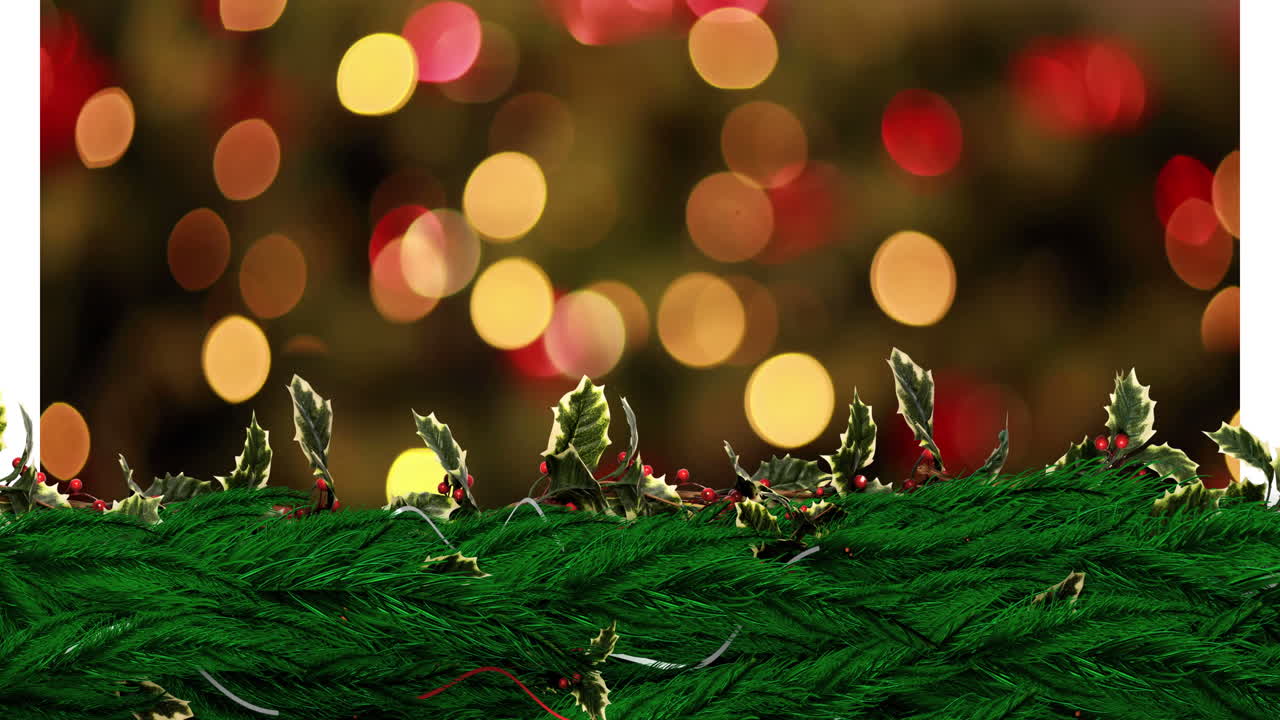 corona de acebo de navidad con luces coloridas