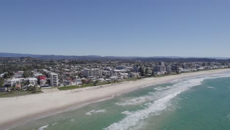 Coastal-Suburb-And-Scenic-Ocean-In-Palm-Beach,-Gold-Coast,-Queensland,-Australia---aerial-drone-shot