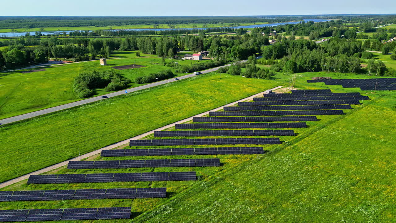 campo de panel solar producción de energía verde a partir del módulo de paneles solares