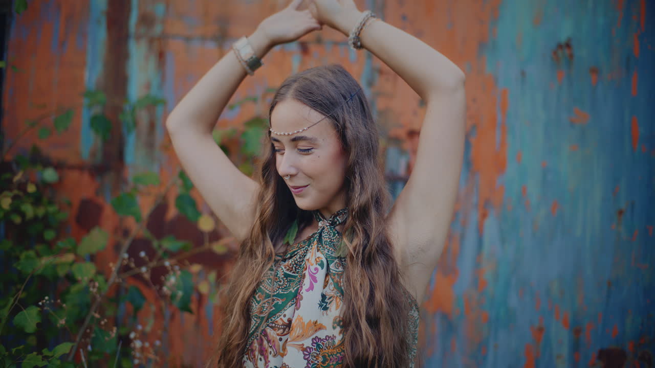 retrato de mujer en estilo boho