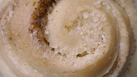 Spinning-close-up-of-home-made-cinnamon-roll