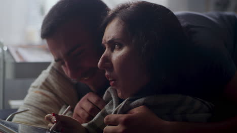 couple working together on a tablet
