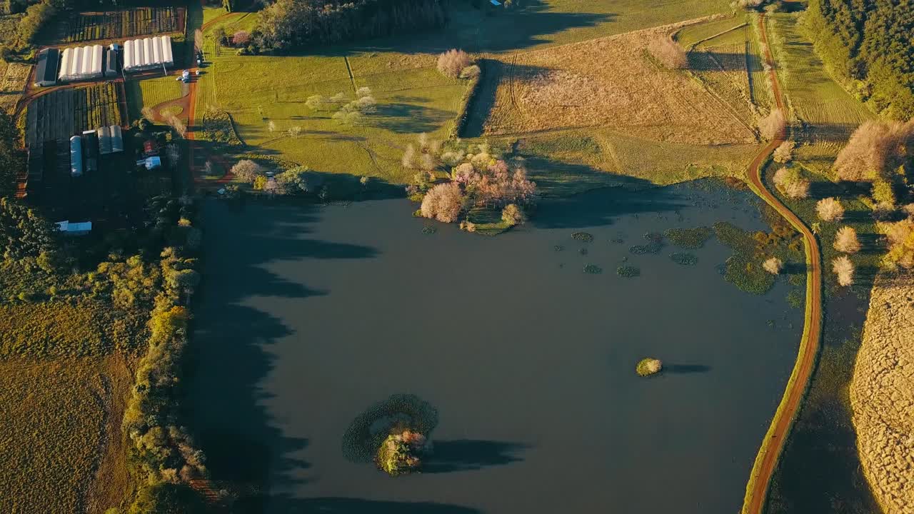 라스 마리아스 지속 가능한 산업 단지, 코리엔테스, 아르헨티나의 석호 공개