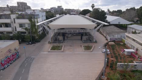 Underground-train-station-at-Park-HaMeslia-closing-for-the-day