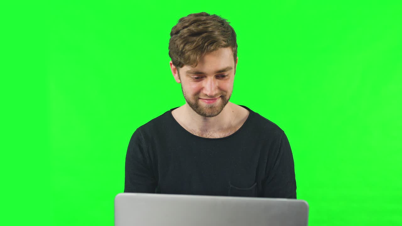 Man Laptop Online Shoping