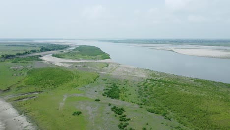 Drohnenaufnahme-Der-Größten-Flussinsel-Asiens,-Majuli-Island