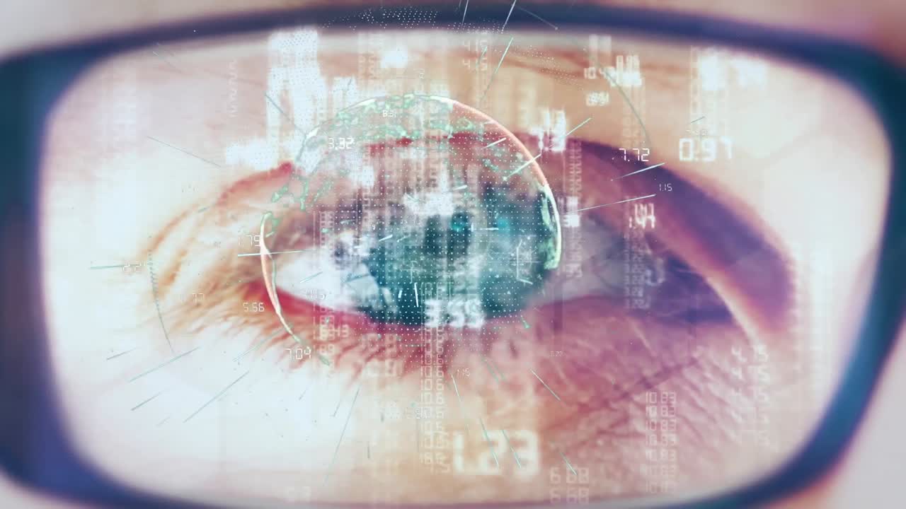 animación del procesamiento de datos sobre el ojo y las gafas.