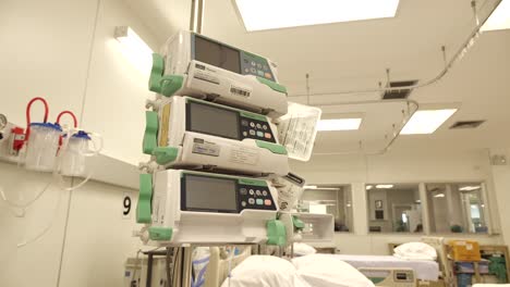 Empty-Patient-Ward-with-Equipment,-Nobody