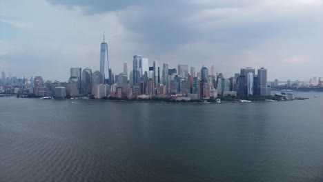 horizonte de la ciudad de nueva york durante el día