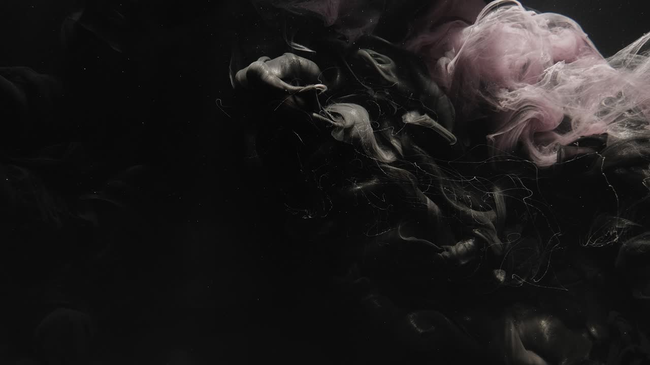 logo della miscela d'acqua di vernice rivela il flusso di fumo rosa e nero