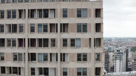 torre velasca de milán, vista aérea de cerca