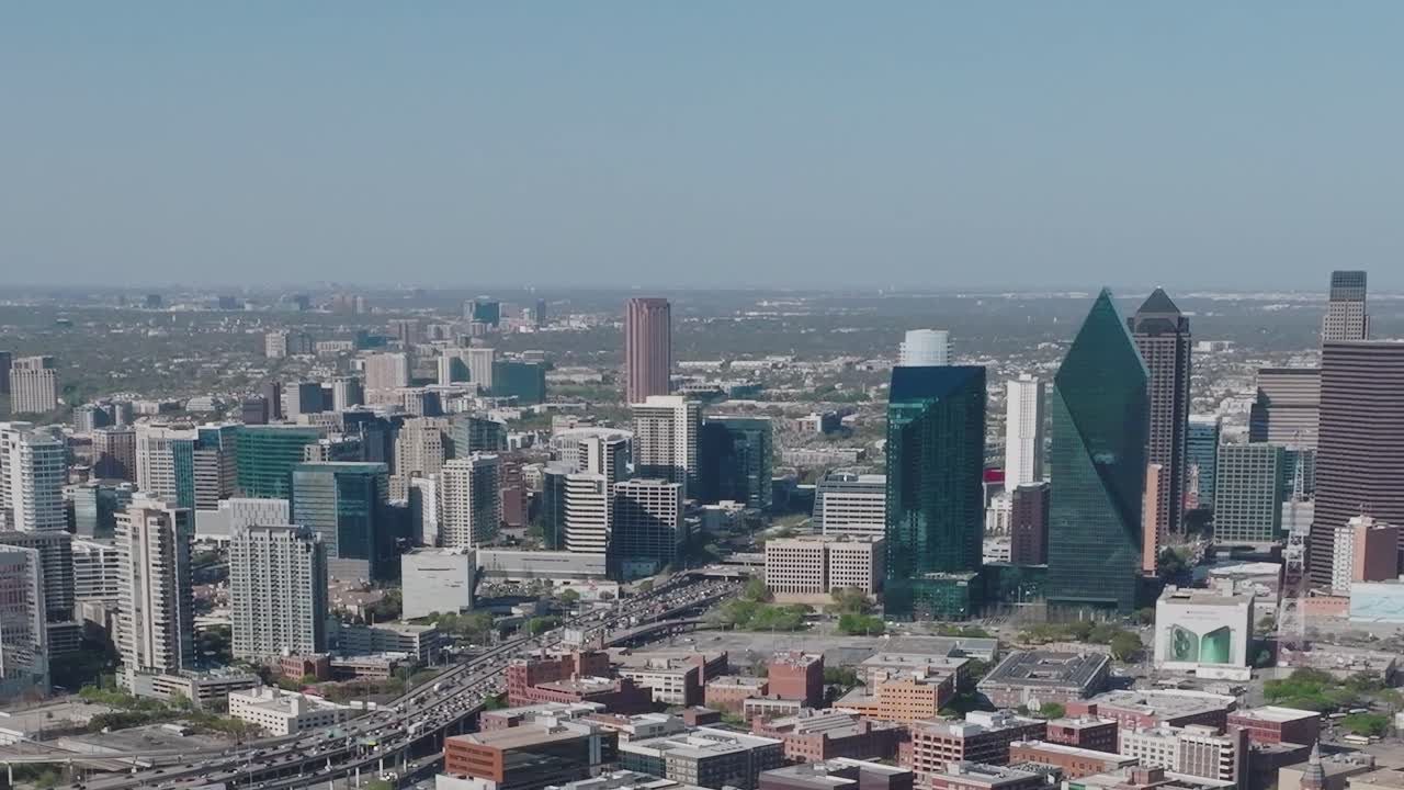 Vista del centro di Dallas dall'alto in una giornata limpida