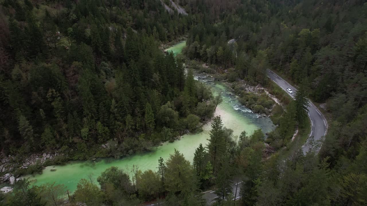 Fiume Isonzo in Slovenia, punto di interesse aereo