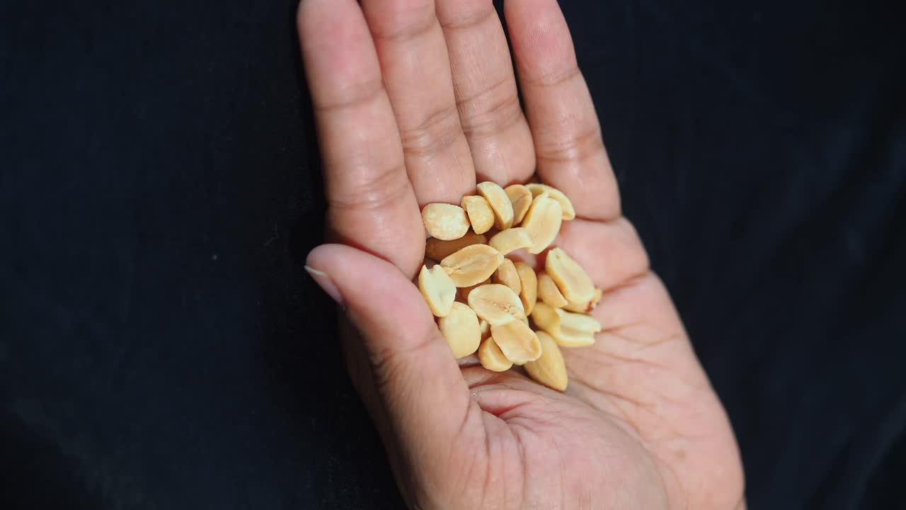 Peanuts in hand