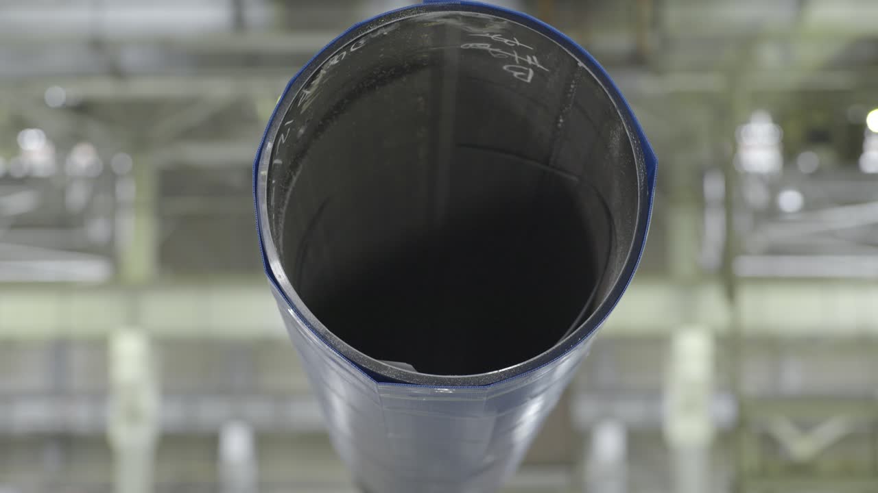 큰 산업 파이프