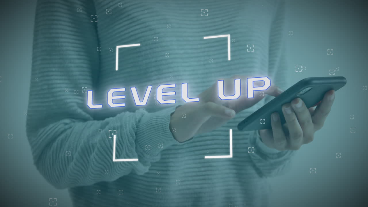 스마트폰을 사용하는 백인 여성에 대한 레벨 업 텍스트의 애니메이션