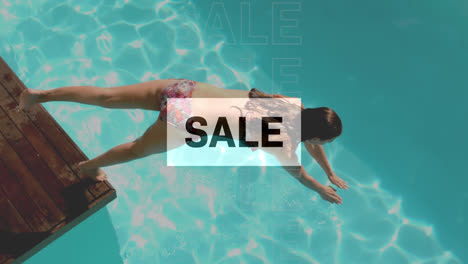 animación de texto de venta sobre la mujer en la piscina