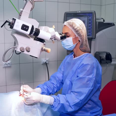 cataract patients during operation