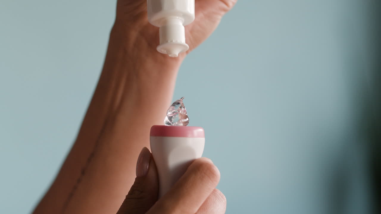 Applying Personal Lubricant