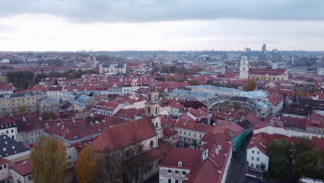 Church-Towers-In-Baroque-Architecture-In-Vilnius,-Lithuania,-Sunset