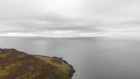 Aerial-footage-recorded-close-to-mount-Kirkjufell,-Iceland-2