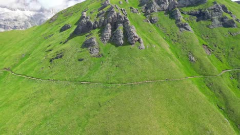 Civetta-Berg-Vom-Viel-Del-Pan-Pfad-In-Der-Padon-Berggruppe