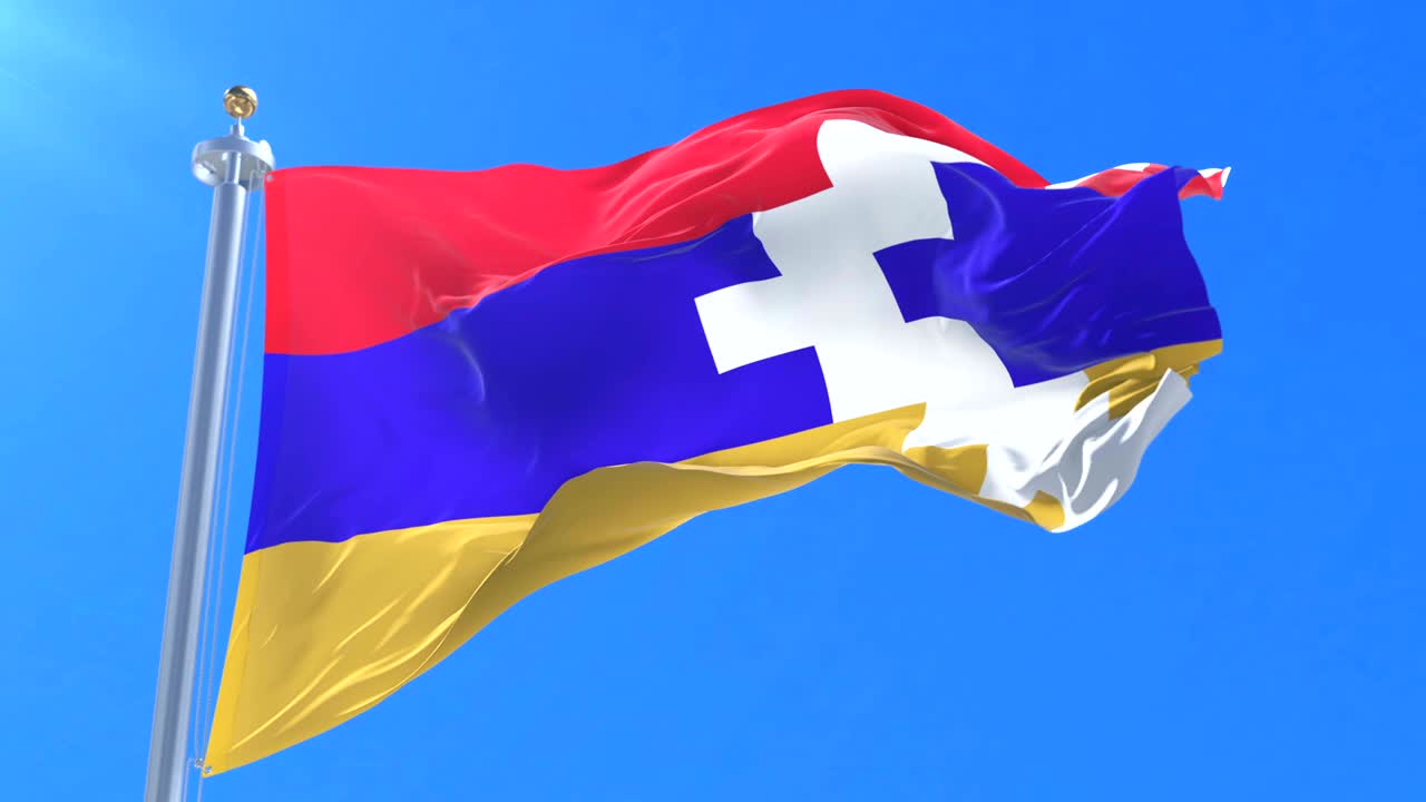 아르차크 공화국의 발이 파란 하늘에서 느리게 바람에 흔들리고, 루프