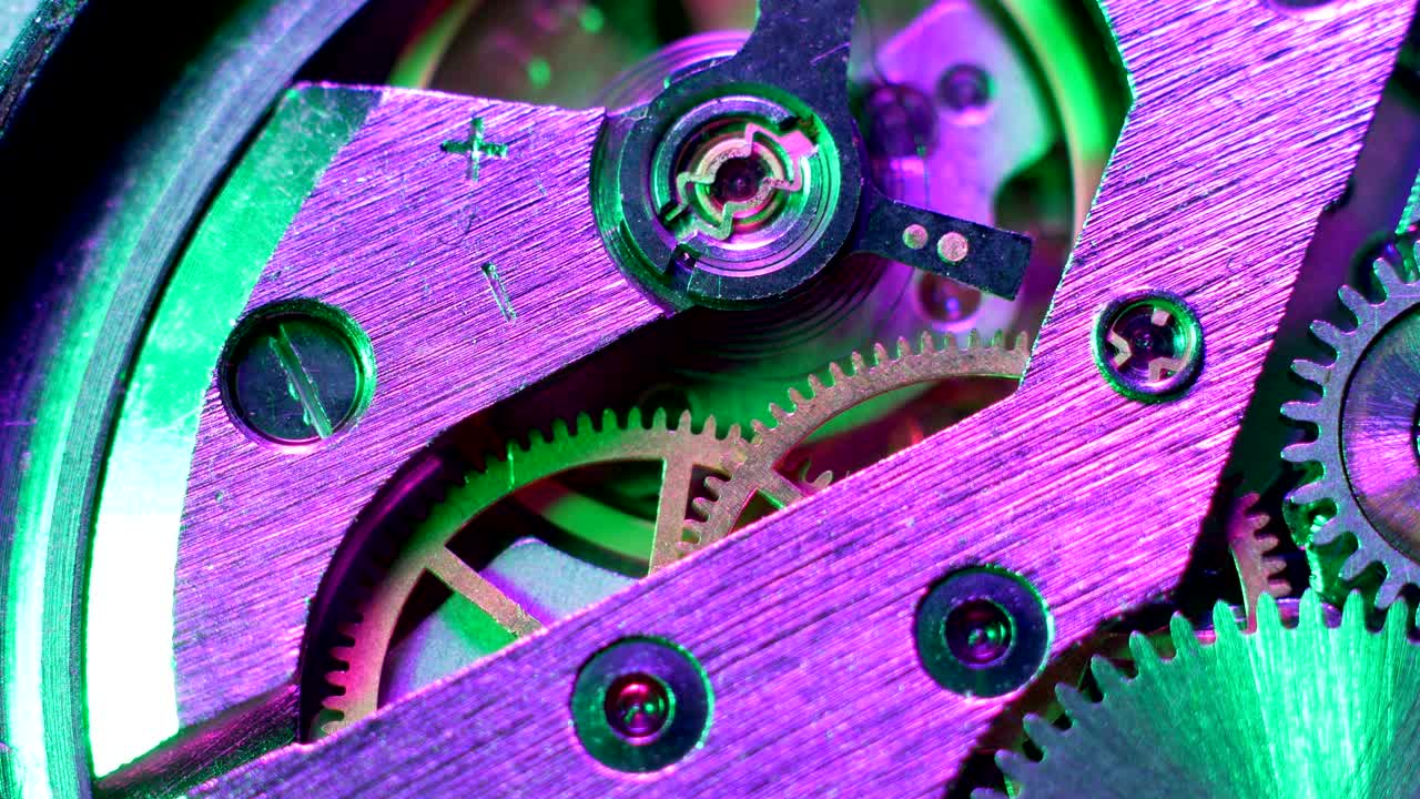 osservare il meccanismo da vicino