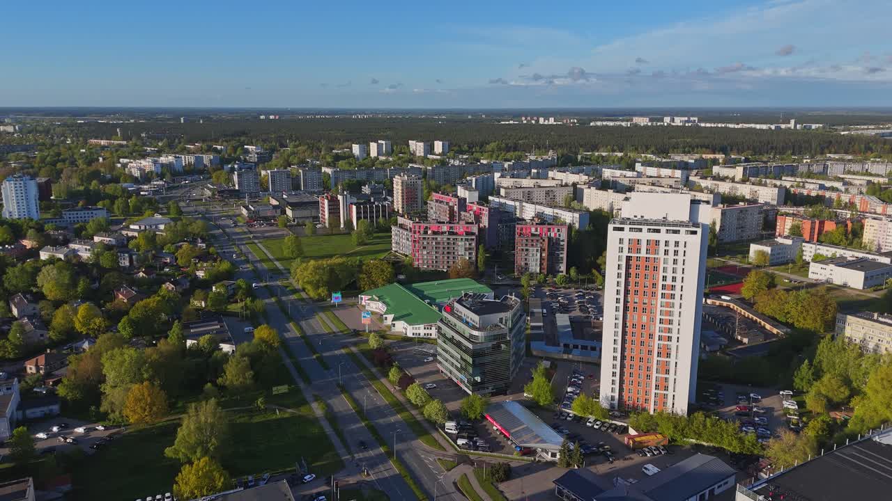 Appartamenti a Riga: Vista drone su Purvciems, Darzciems, Plavnieki