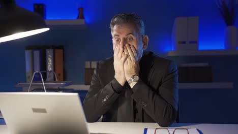 Thoughtful-businessman-in-trouble,-bored-and-depressed.