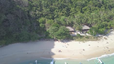 Revelando-La-Hermosa-Isla-De-Palawan-Y-Los-Barcos-En-El-Océano