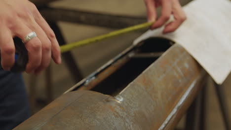 fabricación y medición de metales