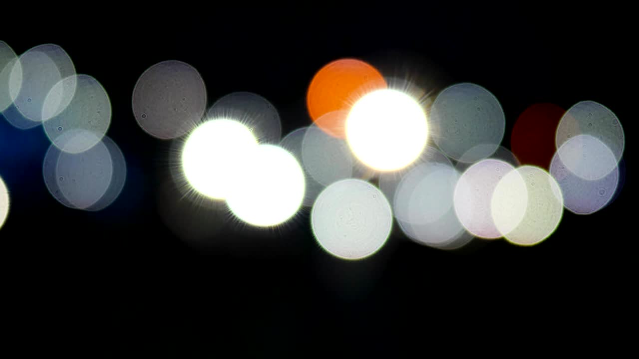 un montón de puntos completos multicolores, fondo para la inscripción, cámara lenta, fondo para las inscripciones, puntos de color