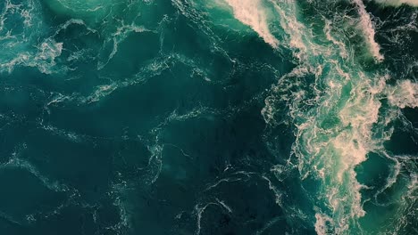 Waves-of-water-of-the-river-and-the-sea-meet-each-other-during-high-tide-and-low-tide.