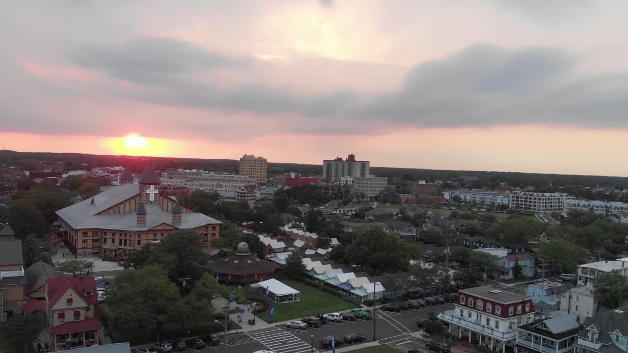 Tent City And Great Auditorium , editorial