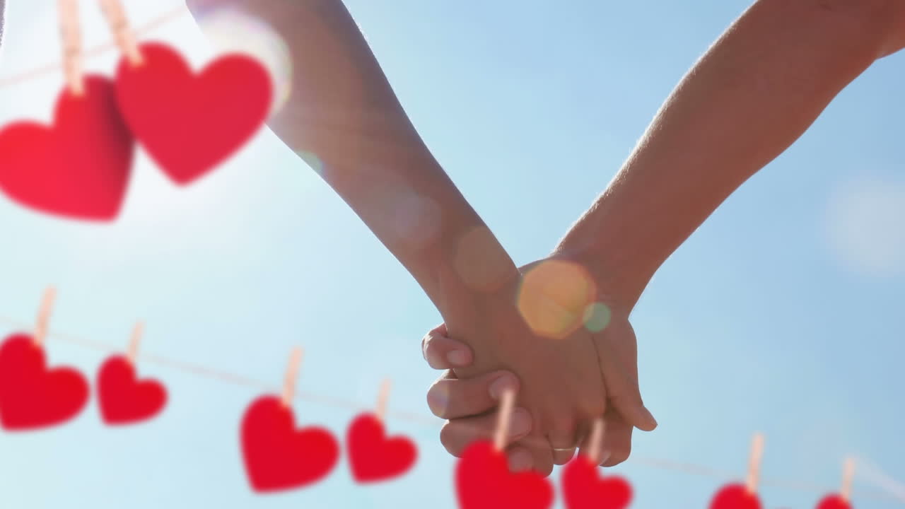 손을 잡은 커플