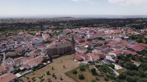 Aerial-Over-Tejeda-De-Tietar\'s-Unique-San-Miguel-Arcángel-Church,-Spain