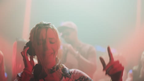 escena de la fiesta de la vida nocturna